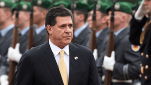 Levantamiento de sanciones a Cartes: empresas recuperan capacidad para operar - Noticiero Paraguay