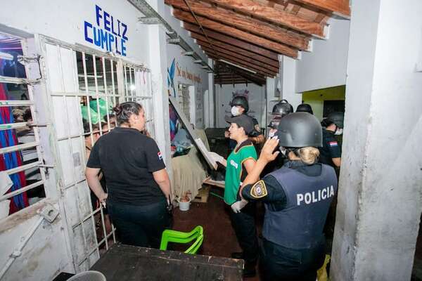 Buen Pastor: recorrido por los pabellones vacíos de la clausurada cárcel de mujeres - Nacionales - ABC Color