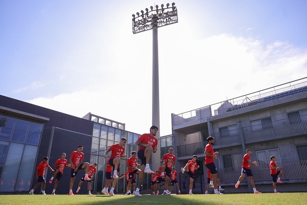 La Albirroja se movilizó por segunda vez en Japón