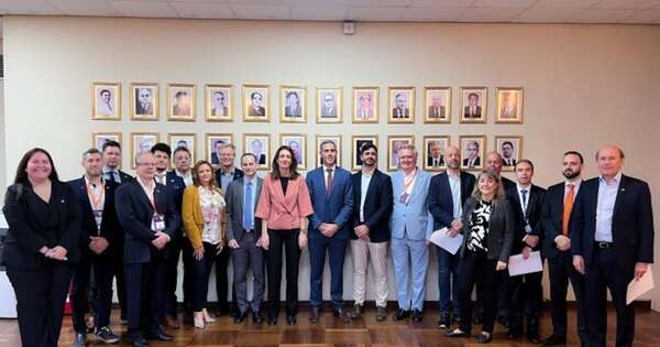 La Nación / Empresas neerlandesas apuntan a Paraguay para inversiones en el sector naviero