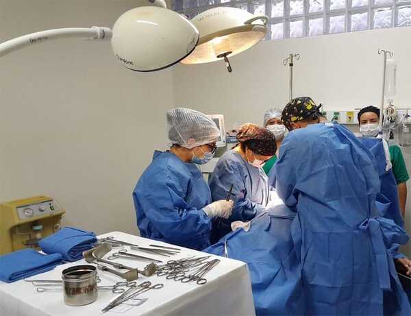 Popular / Galeno "letrado" cobraba por cirugías en el Hospital de Limpio
