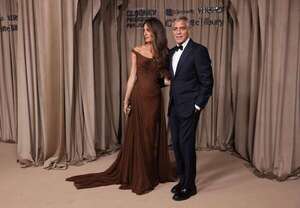 Amal y George Clooney, elegantes anfitriones de los Premios The Albies - Gente - ABC Color