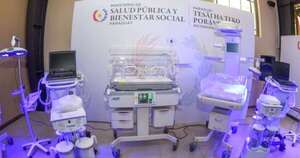 La Nación / Entregan más equipos de terapia y hospitales están con 95 % de operatividad