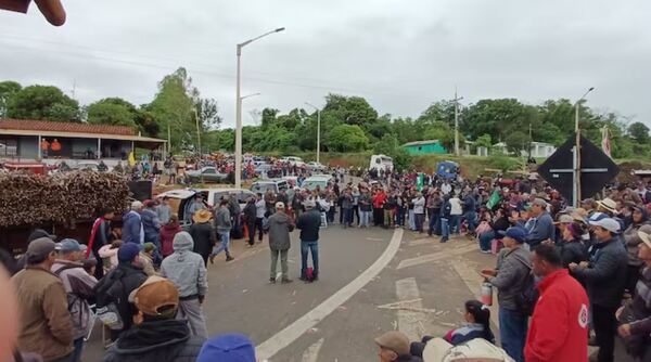 Cañicultores se reúnen con autoridades en otro intento por destrabar medida de fuerza