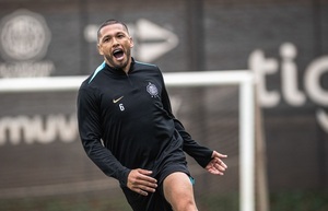 Olimpia: Éver Hugo Almeida cambia el sistema táctico