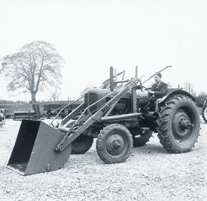 JCB cumple 80 años: una historia de innovación y expansión global - Amigo Camionero