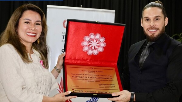 Popular / (GALERÍA) ¡El grupo Néstor Ló fue declarado "referente turístico"!