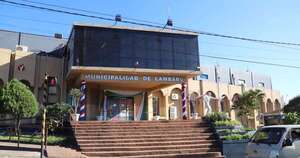La Nación / Ediles lambareños denunciaron ante la Comisaría y la  Fiscalía el atropello a la Junta Municipal