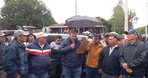La Nación / Cañicultores aceptan propuesta del gobierno y levantan cierre de rutas