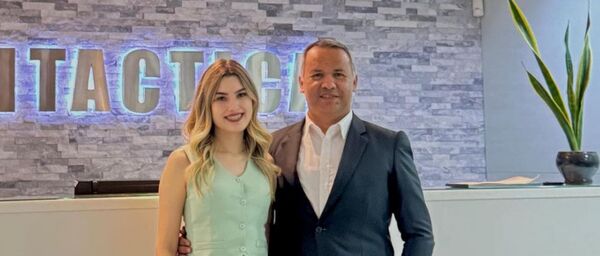 Popular / ¡En medio de la solidaridad, encontró el amor!