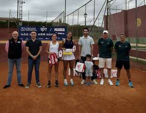 Tenis: Zoe Doldán se corona en España - Polideportivo - ABC Color