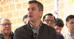 La Nación / Peña arremete contra grupos de poder que buscan someterlo