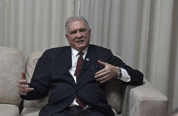 “Se pudo haber pasado por alto”: Rolón pedirá informes sobre reveladores chats del caso Pecci - Nacionales - ABC Color