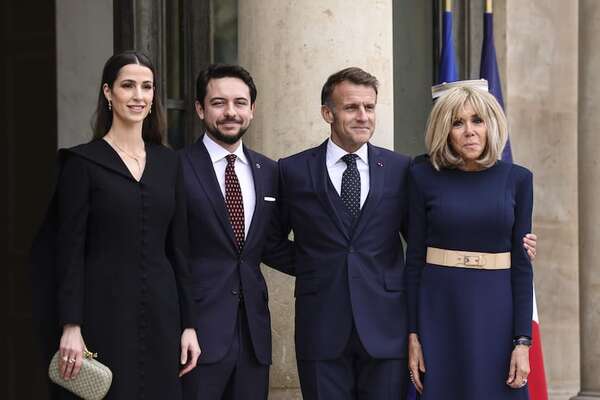 Los príncipes Hussein y Rajwa de Jordania visitan Francia - Gente - ABC Color