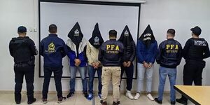 Extraditan a la Argentina a cuatro paraguayos acusados de violación y homicidio