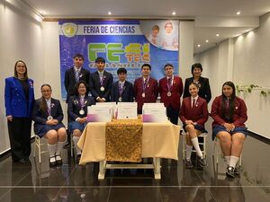 Jóvenes científicos de Encarnación representaron a Paraguay en la Expo Science International 2025 en Abu Dhabi