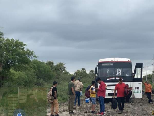 Irresponsabilidad del MOPC castiga a pobladores del Alto Paraguay - Noticias del Chaco - ABC Color
