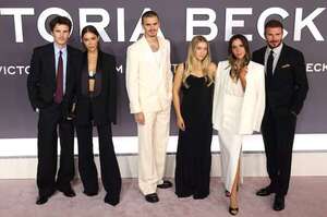 Victoria Beckham estrenó su serie en Londres rodeada de su familia - Gente - ABC Color