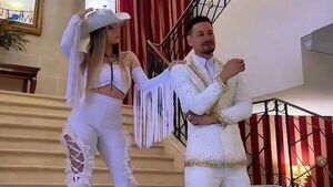 Popular / (VIDEO) ¡Marilina Bogado anda aguará porque grabó con un famoso cumbiero kurepa!
