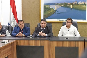 Feria abre puertas al trabajo formal en el Alto Paraná - La Tribuna