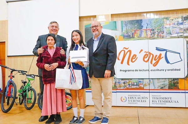 Ñe’ẽry premia talentos en castellano, guaraní y lenguas indígenas