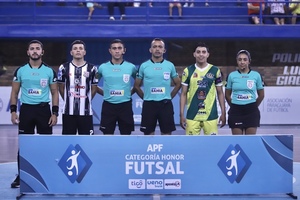 Árbitros de la final de la categoría Honor de futsal