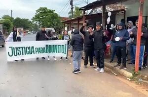 Video: amigos del presunto delincuente abatido por Motobolt hablan de ser “justicieros” - Policiales - ABC Color