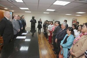 Presidente y ministros de la Corte Suprema recibieron a delegación judicial del Perú