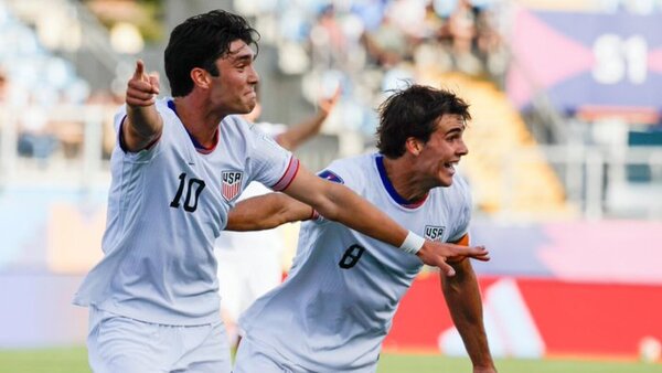 Estados Unidos golea a Italia y espera por Marruecos o Corea del Sur