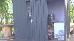 Inseguridad en la Costanera: Delincuente roba insumos de un bar de Asunción
