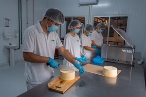 Queso Azul Cerrito gana el Oro en Chile y posiciona a Paraguay entre los mejores del mundo