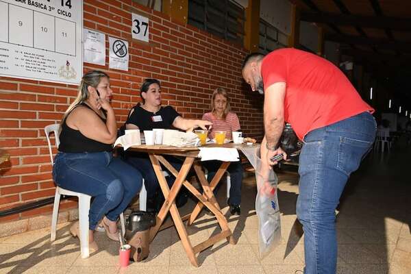 Elecciones municipales en Ciudad del Este: anuncian férreo control y capacitación para evitar fraudes - ABC en el Este - ABC Color