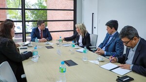 Empresa finlandesa explora el potencial energético del país y analiza instalar una planta industrial
