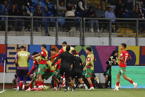 Versus / Marruecos prolonga el sueño y se mete en los cuartos del Mundial Sub-20