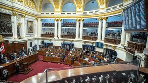 Congreso de Perú destituye de manera exprés a la presidenta Dina Boluarte