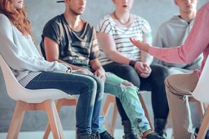 Salud Mental Juvenil: Ansiedad, Redes Sociales
