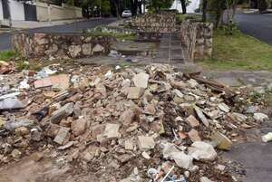 “Herencia” de Nenecho: Paseo central de avenida Estados Unidos, en ruinas - Nacionales - ABC Color