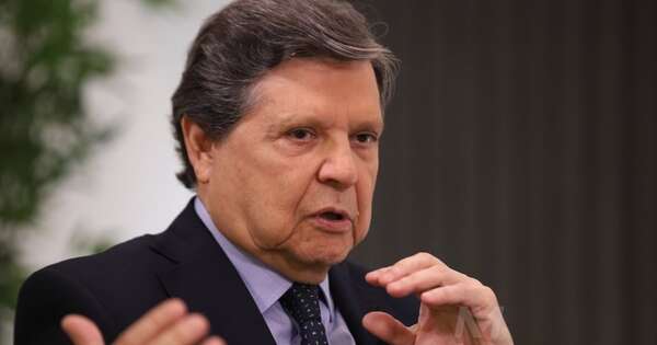 La Nación / Acevedo rechaza entreguismo: “Las especulaciones no valen en la diplomacia”