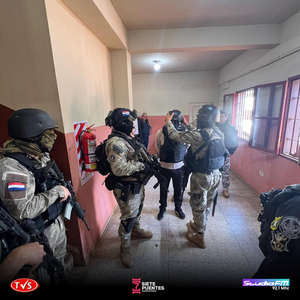 TRASLADO DE INTERNO DE ALTA PELIGROSIDAD SE REALIZÓ CON ESTRICTAS MEDIDAS DE SEGURIDAD EN ITAPÚA - «TVS DIGITAL»
