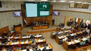 Aprueban ley que protege sueldos de funcionarios públicos