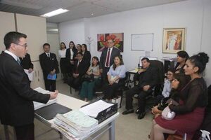 Concluye pasantía de delegación judicial del Perú