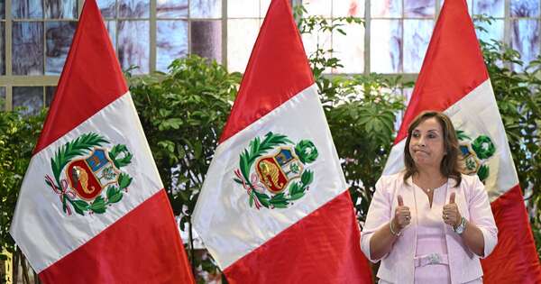 La Nación / Realidad paraguaya está lejos de la dictadura o crisis como en Perú, afirma excanciller
