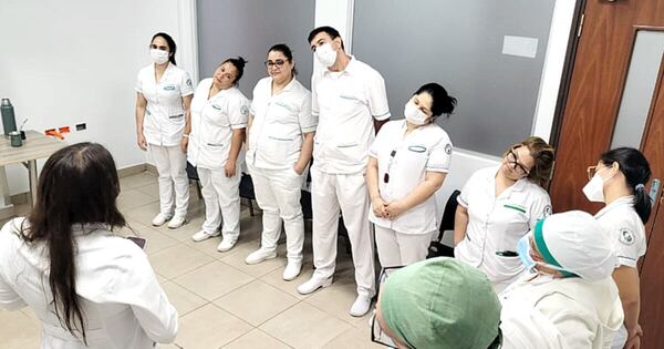Diario HOY | Autorizan la desprecarización de más de 2.000 trabajadores de Salud
