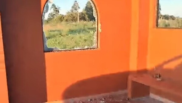 Vándalos atacan otra vez garita en Isla Timbó y son buscados por autoridades