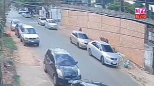 Roban un vehículo en minutos frente al Hospital de Capiatá