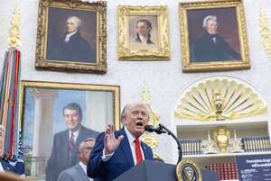 Trump tiene salud “excelente”, dice su médico tras segundo chequeo médico del año - Mundo - ABC Color