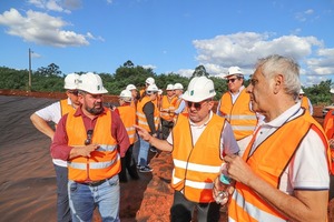 Intendente Yd supervisa trabajos de reacondicionamiento en el relleno sanitario de Encarnación 