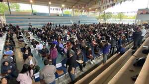Aplazo masivo en el MEC: el 87% de docentes se aplazó en concurso en Concepción - Nacionales - ABC Color