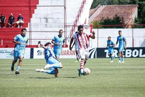 La jornada sabatina se inicia con el triunfo de Limpeño