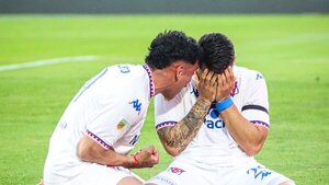 ‘Nacho’ Russo anota un gol en memoria de su papá